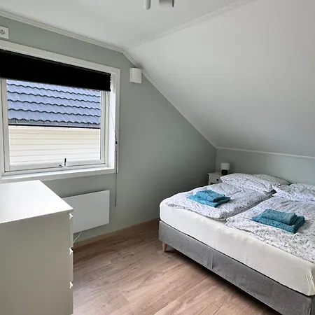 Cozy Apartment With Two Bedrooms And Beautiful View Tromso Exterior photo