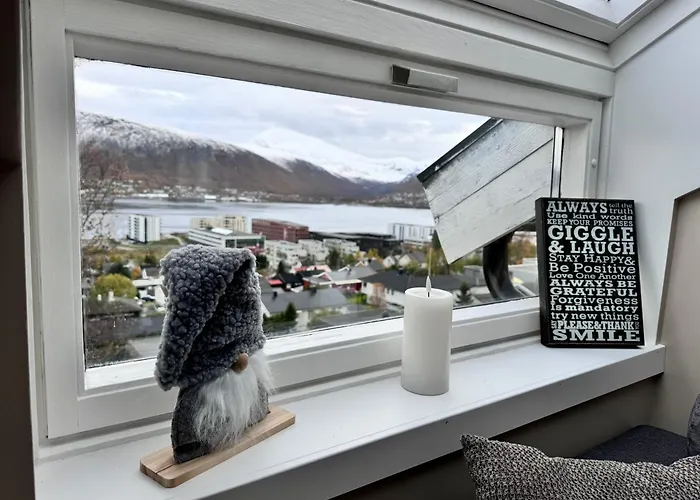 Cozy Apartment With Two Bedrooms And Beautiful View